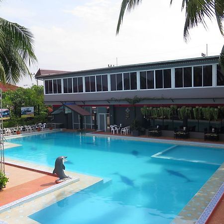 Your Place Inn Surin Esterno foto