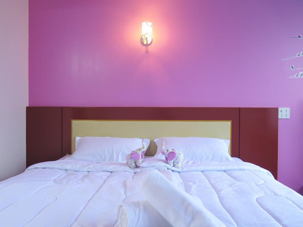 Your Place Inn Surin Esterno foto